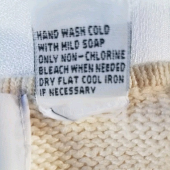 Sostanza Sleeveless Cardigan Lace Flower Design L - Picture 2 of 6